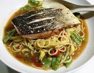 Salmon & Noodles