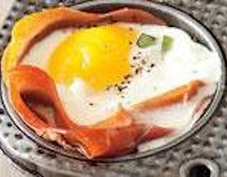 Baked Prosciutto and Egg Cups