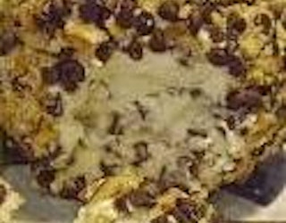 Simple Chocolate Chip Cheese Ball
