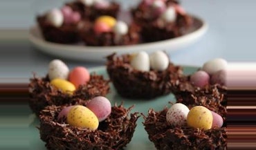 Quick and Easy Delicious Chocolate Easter S…