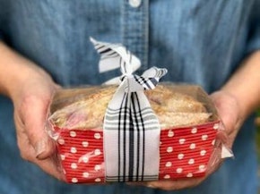Mini Strawberry Bread Loaf
