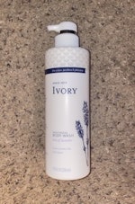 Ivory Moisturizing Body Wash Hint of Lavender
