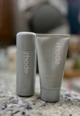 Rhode Glazing Milk Ceremide Facial Essence