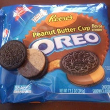 Oreo Reese's Peanut Butter Cup Oreo