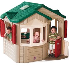 Step 2 Welcome Home Playhouse Review | SheSpeaks